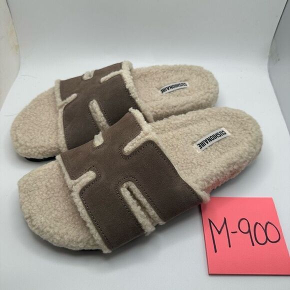 CUSHIONAIRE Women's Cuddle Fur Faux Shearling lined slide sandal +Memory Foam 8 - Picture 3 of 7